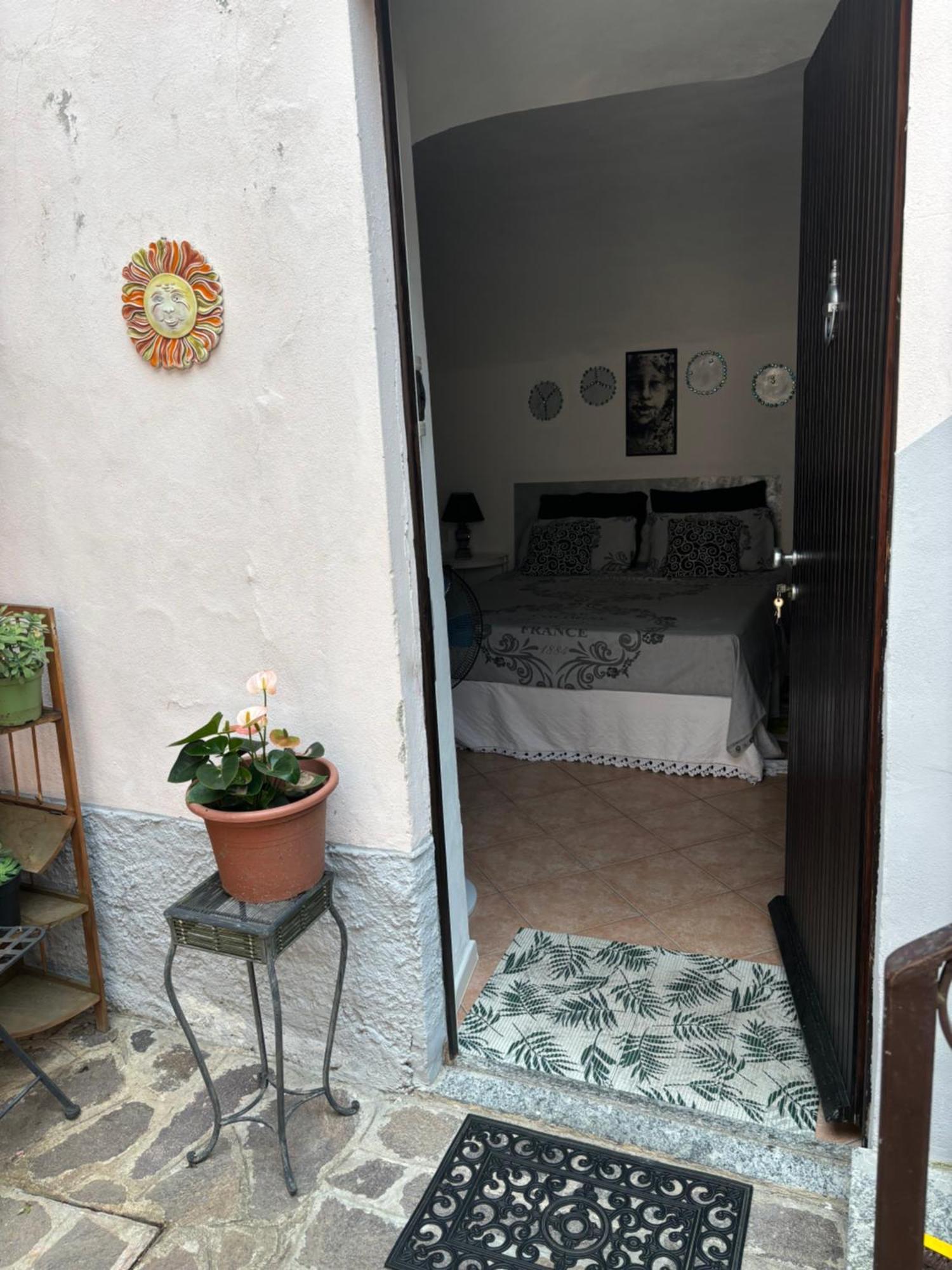 Bed and Breakfast La Ca' Del Masenzi Massenzio'S House (Adults Only) Lecco Pokoj fotografie